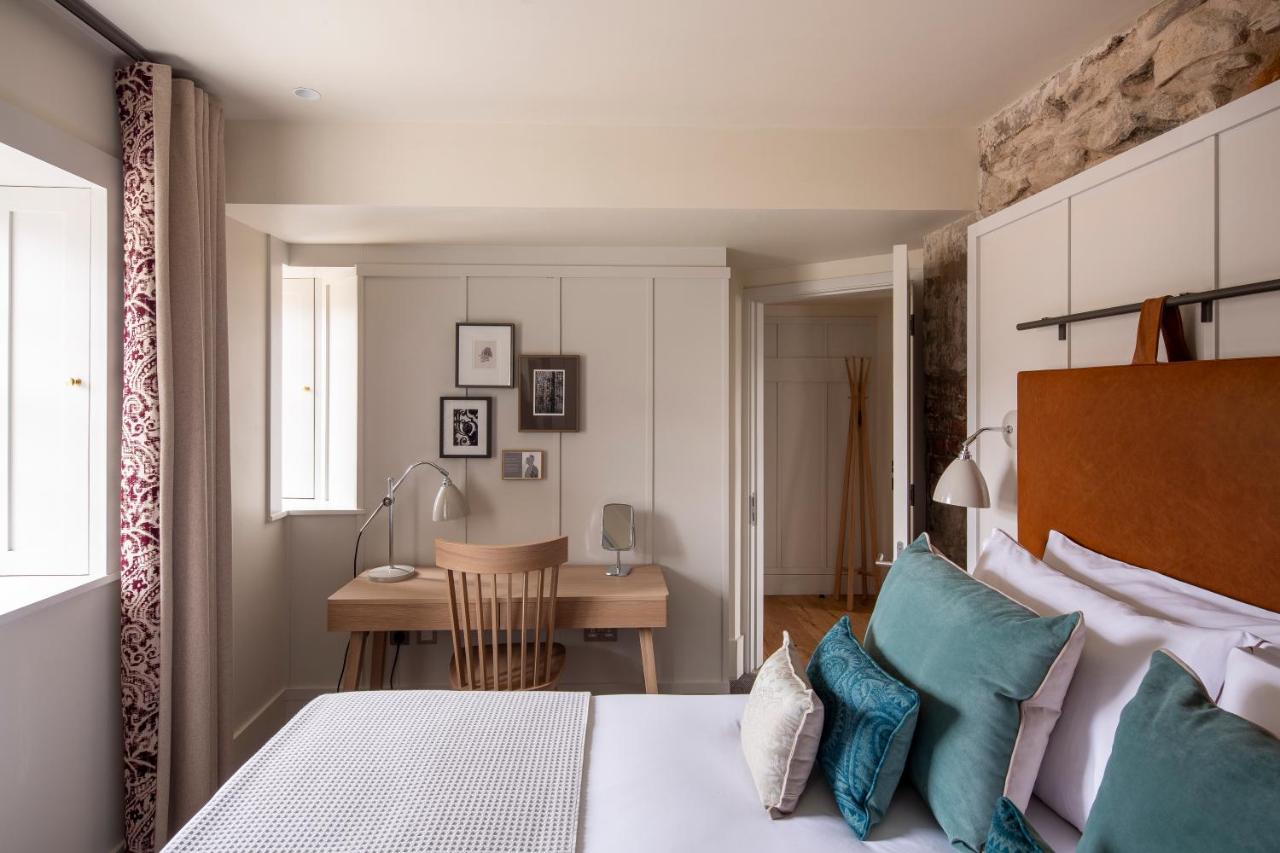 Abbey Apartments, At Holyrood Aparthotel 5*